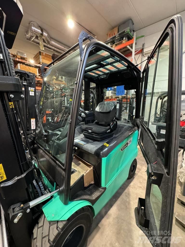 Mitsubishi FB25ACN Stivuitor electric
