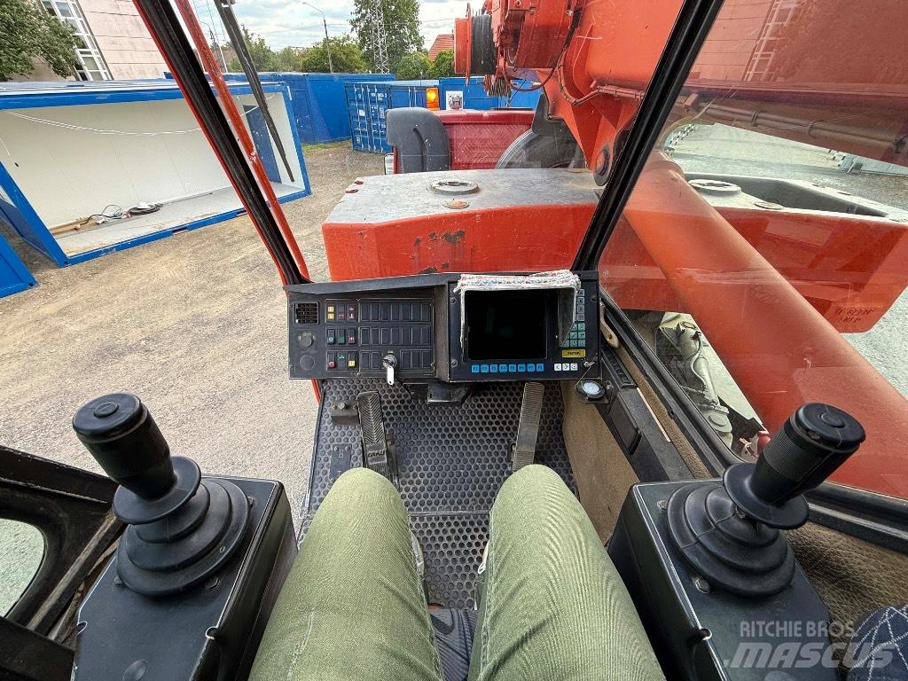 Liebherr LTF 1030 Macara teren accidentat