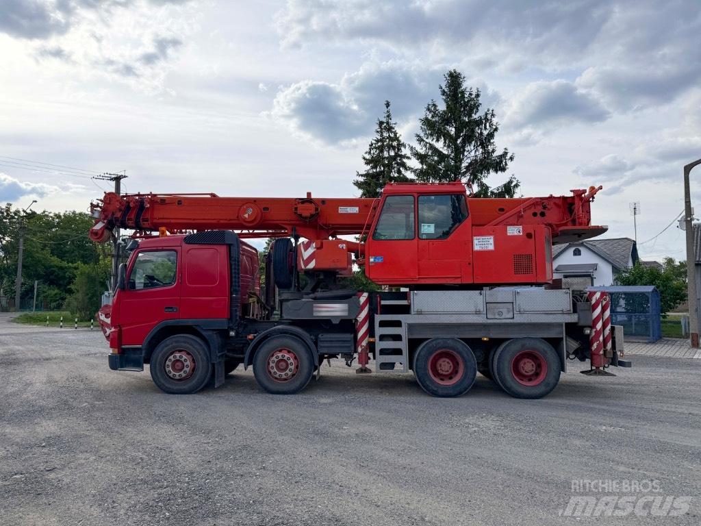Liebherr LTF 1030 Macara teren accidentat