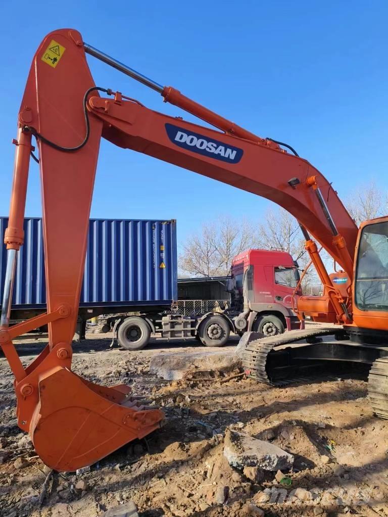Doosan DH225LC-7 Excavatoare pe șenile
