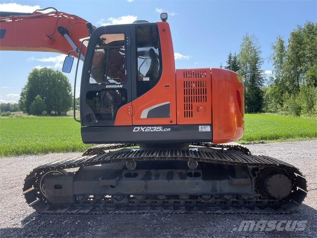 Doosan DX 235 LCR Excavatoare pe șenile
