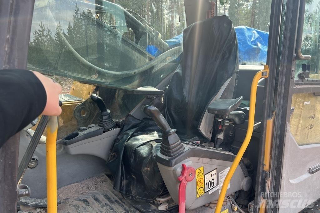 Volvo 460CL Excavatoare pe șenile
