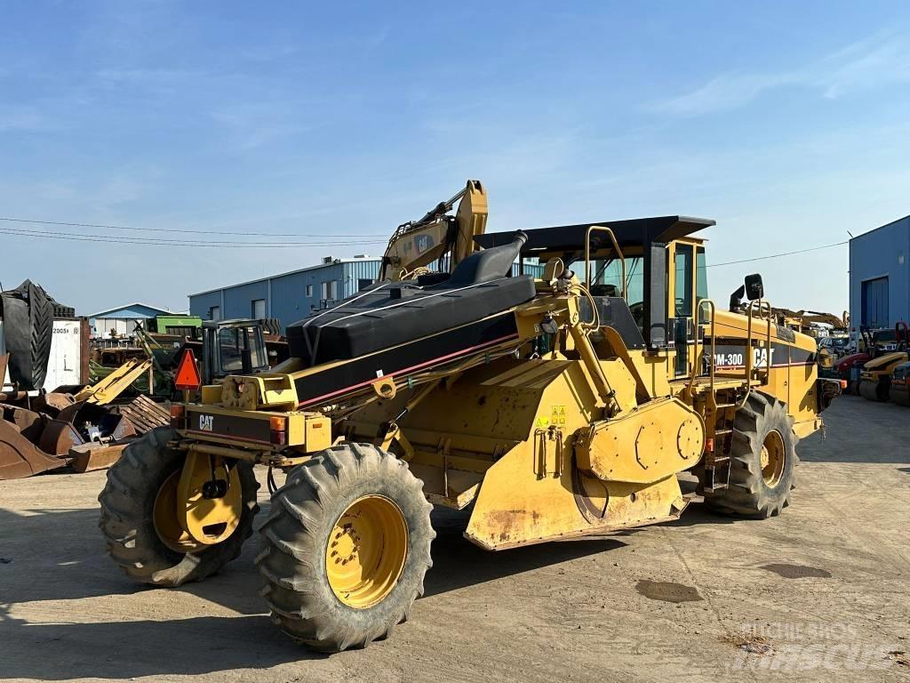 CAT RM 300 Reciclatori asfalt