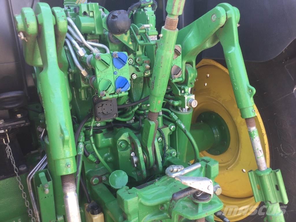 John Deere 6150R Tractoare