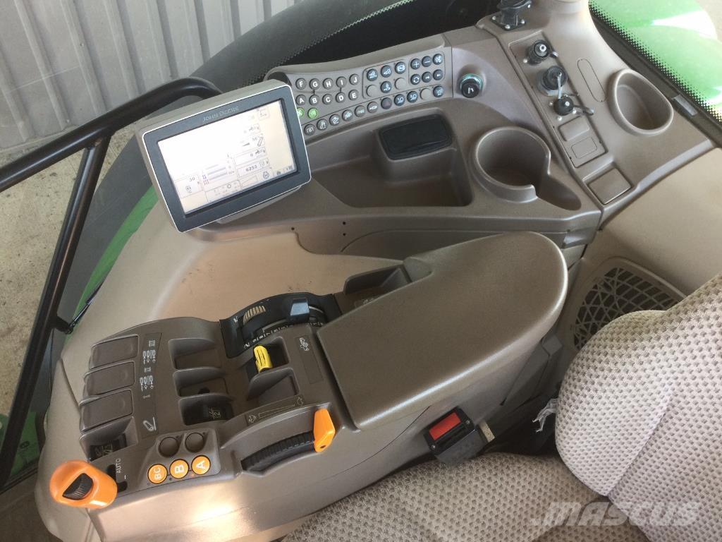 John Deere 6150R Tractoare