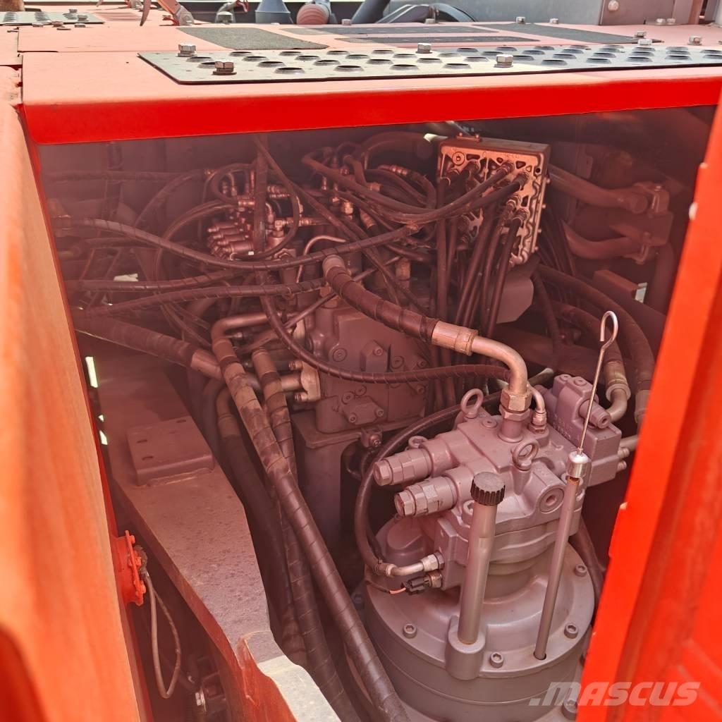Hitachi 240LC-3 Excavatoare pe șenile

