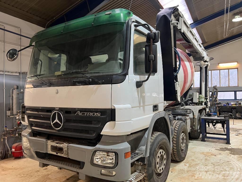 Mercedes-Benz 3244 Betoniera