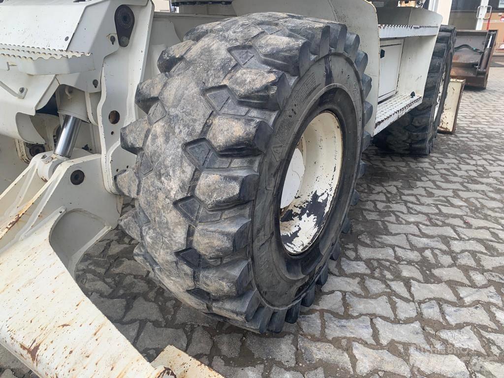 Mecalac 714 MW Excavatoare cu roti
