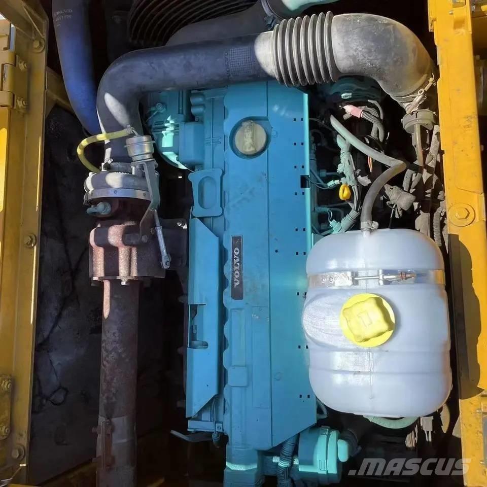 Volvo EC210B Excavatoare pe șenile
