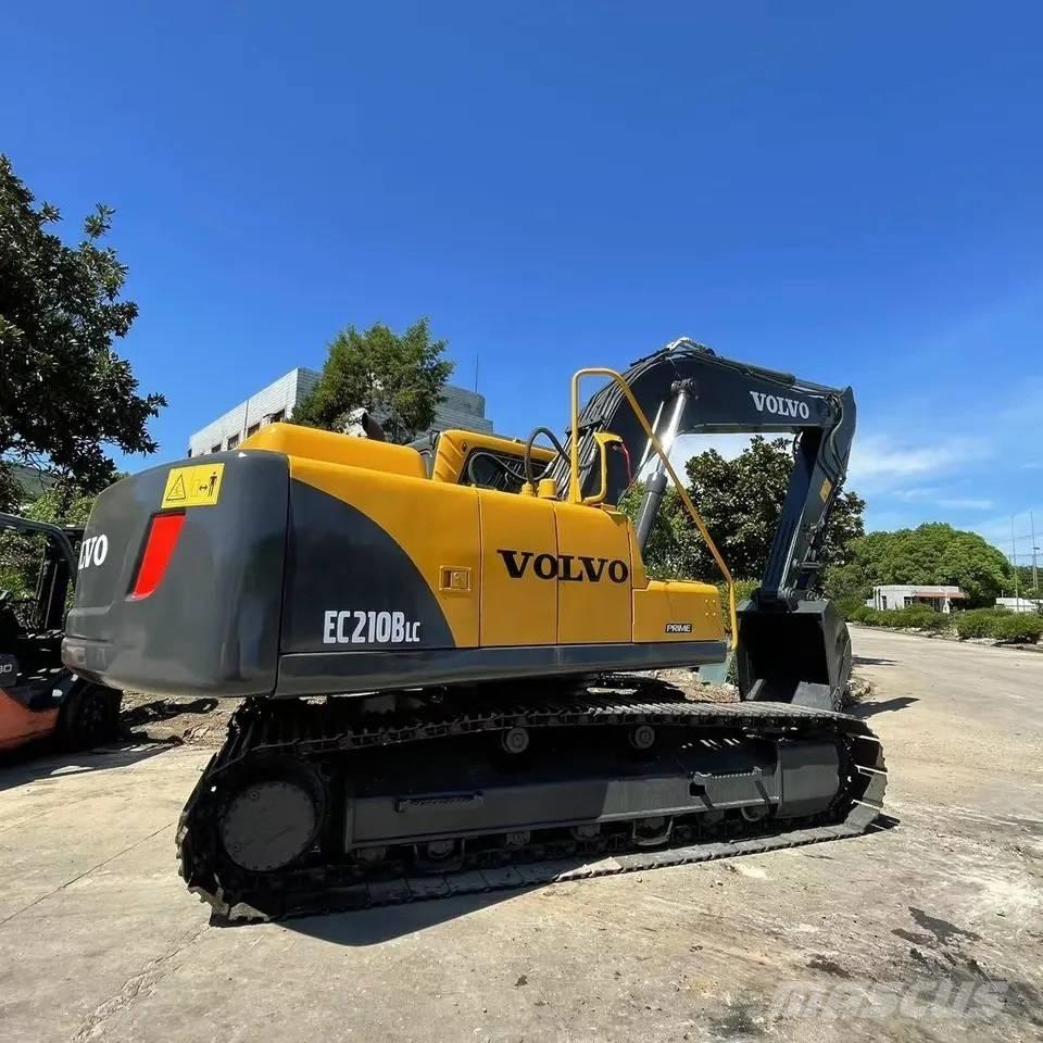 Volvo EC210B Excavatoare pe șenile
