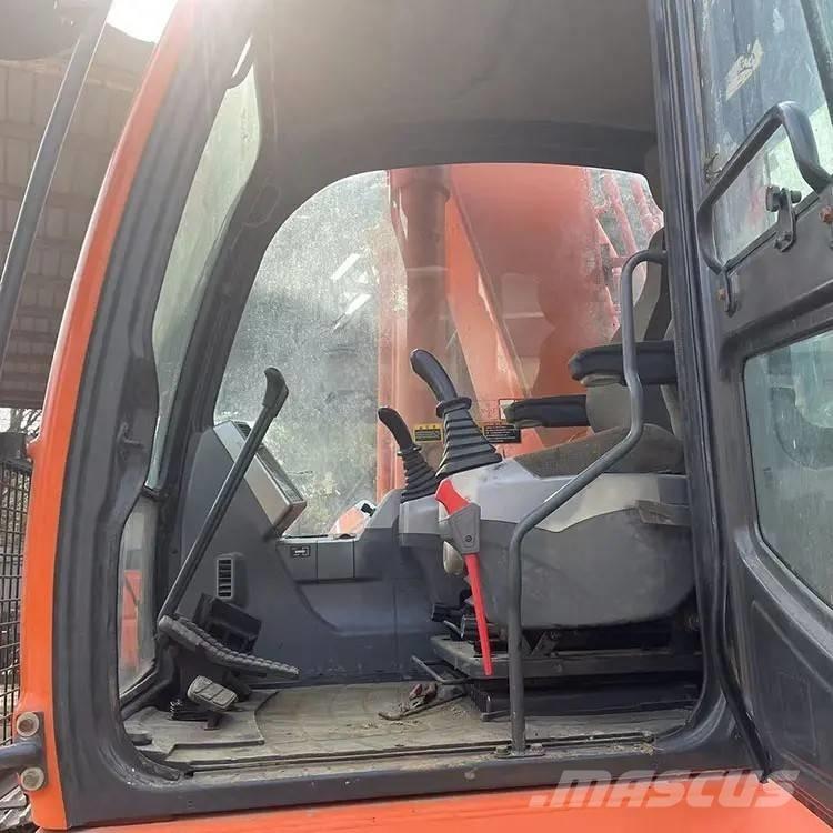 Doosan DX 300 LC Mini excavatoare < 7t