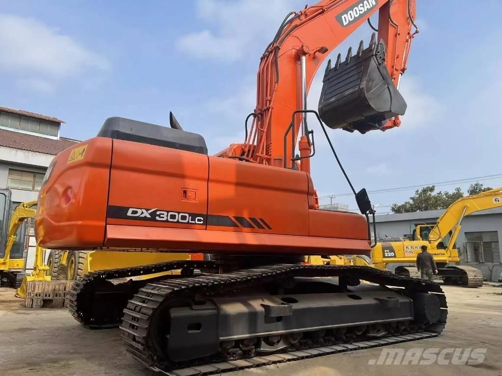Doosan DX 300 LC Mini excavatoare < 7t