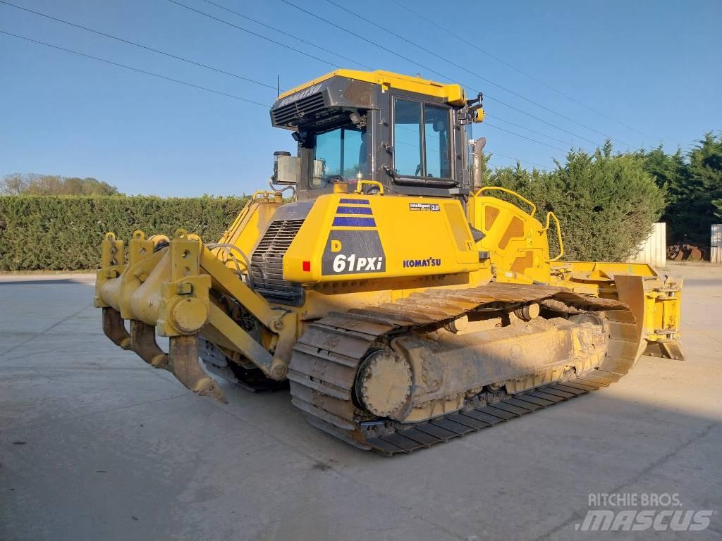 Komatsu D61PXi-24 Buldozere pe senile
