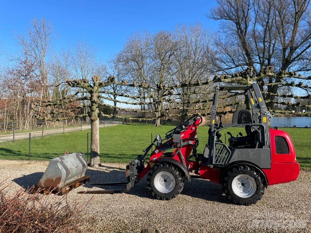 Weidemann 1260 Incarcator pe pneuri