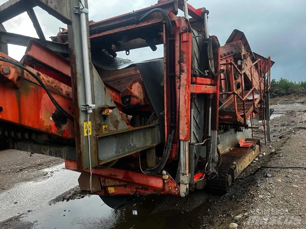 Terex Finlay 883 Cernuitoare