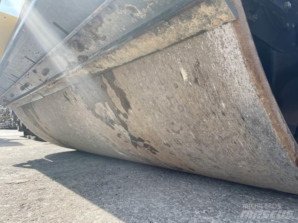 Bomag BW 213 D-5 Compactoare monocilindrice