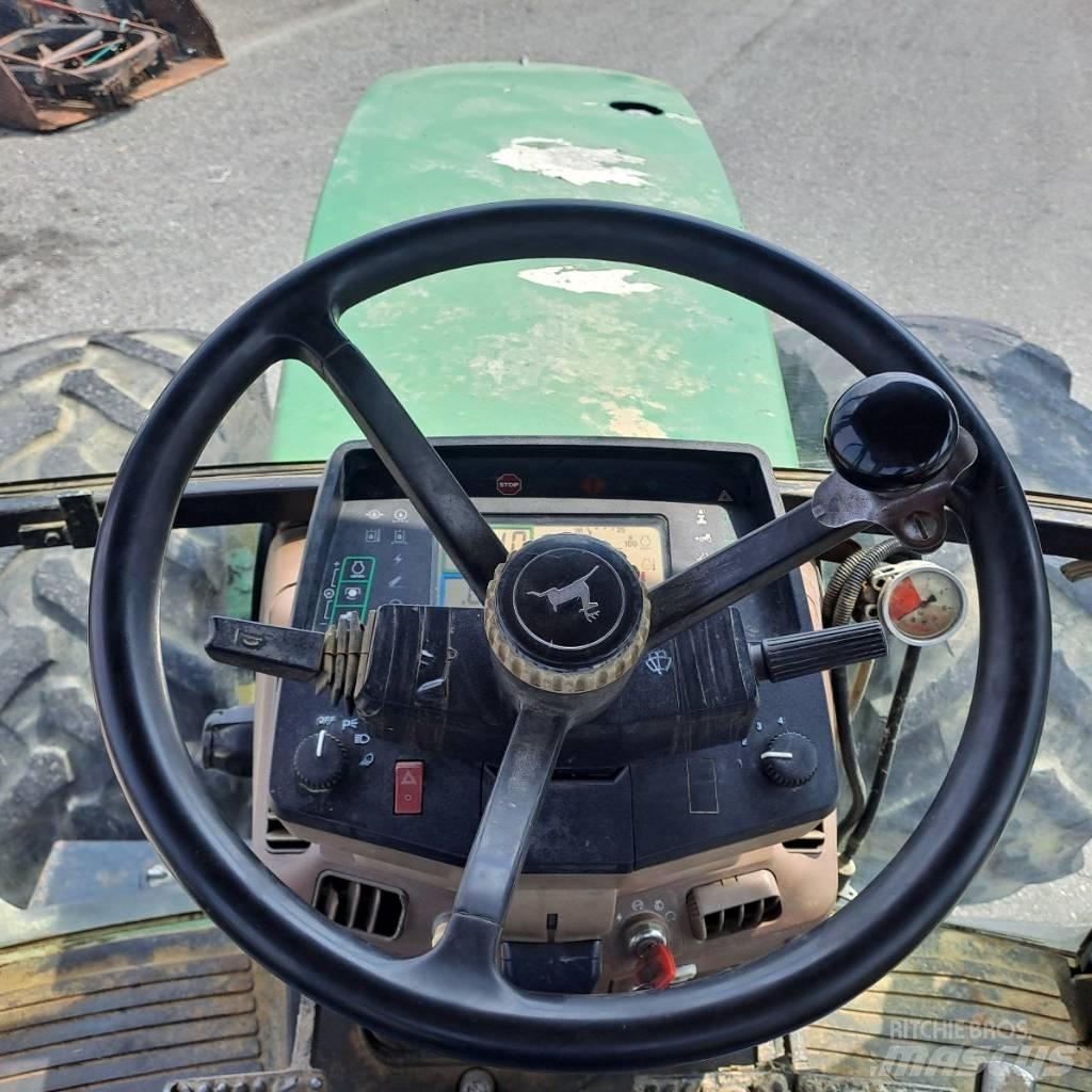 John Deere 7800 Tractoare