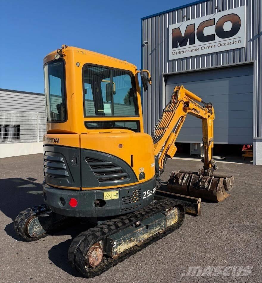 Hyundai R25Z-9 AK Mini excavatoare < 7t