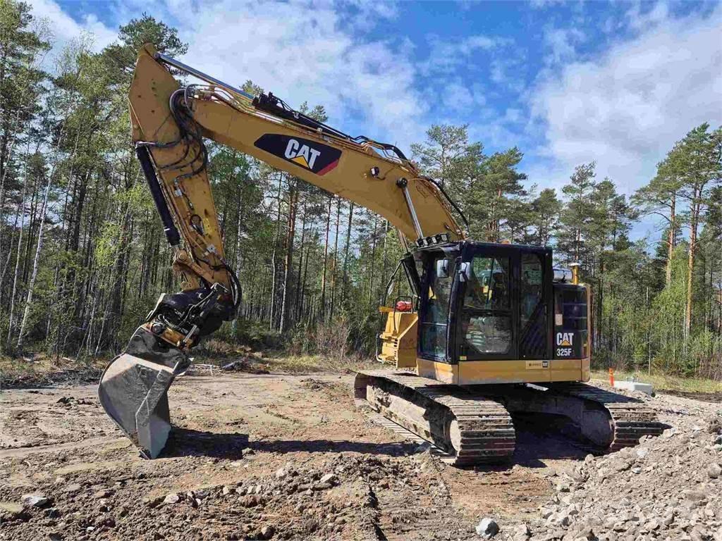 CAT 325FLCR Excavatoare pe șenile
