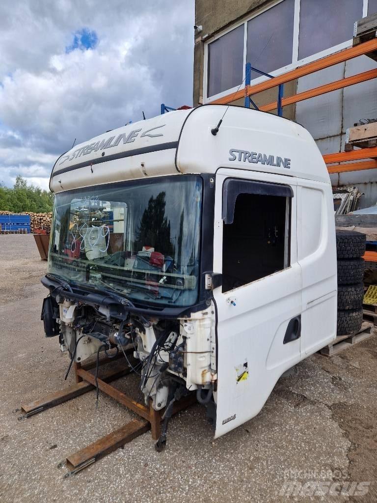 Scania CR19-2301689 Cabine si interior