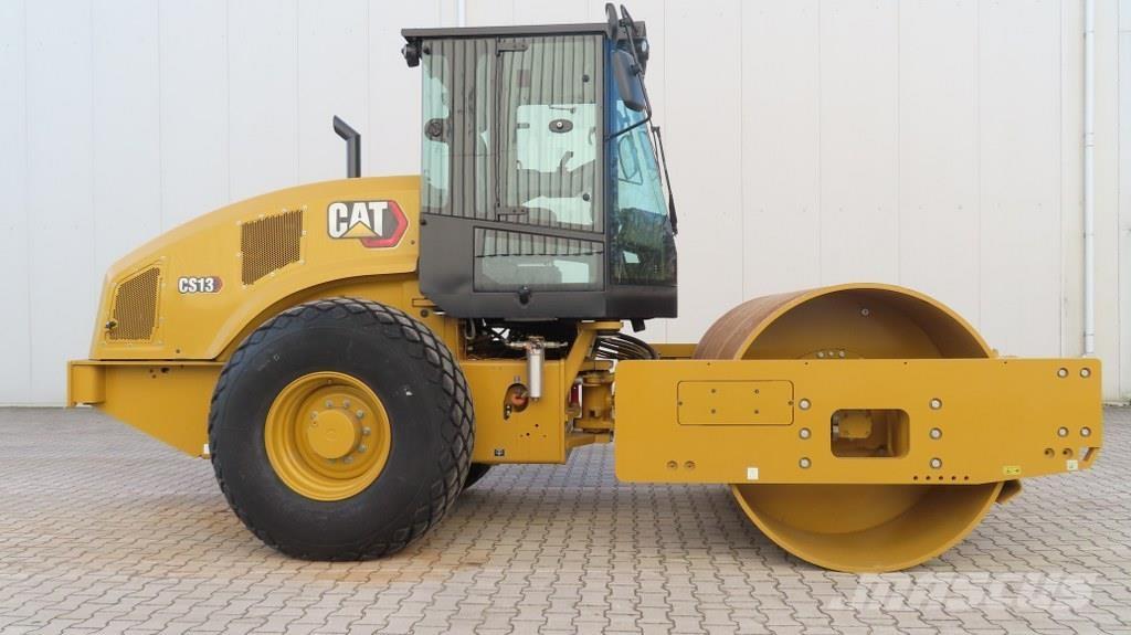 CAT CS13 Compactoare monocilindrice