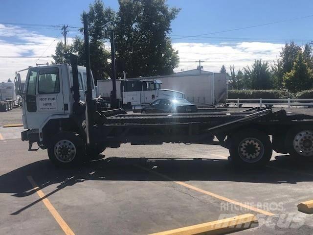 Sterling SC 8000 Transportatoare vehicule