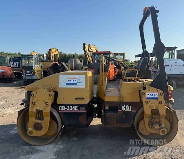 CAT CB 334 E XW Cilindri compactori dubli