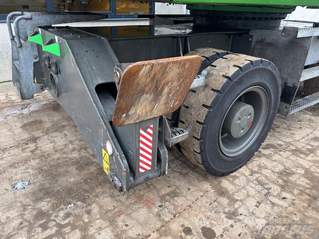 Sennebogen 821 E Paleta de manipulare