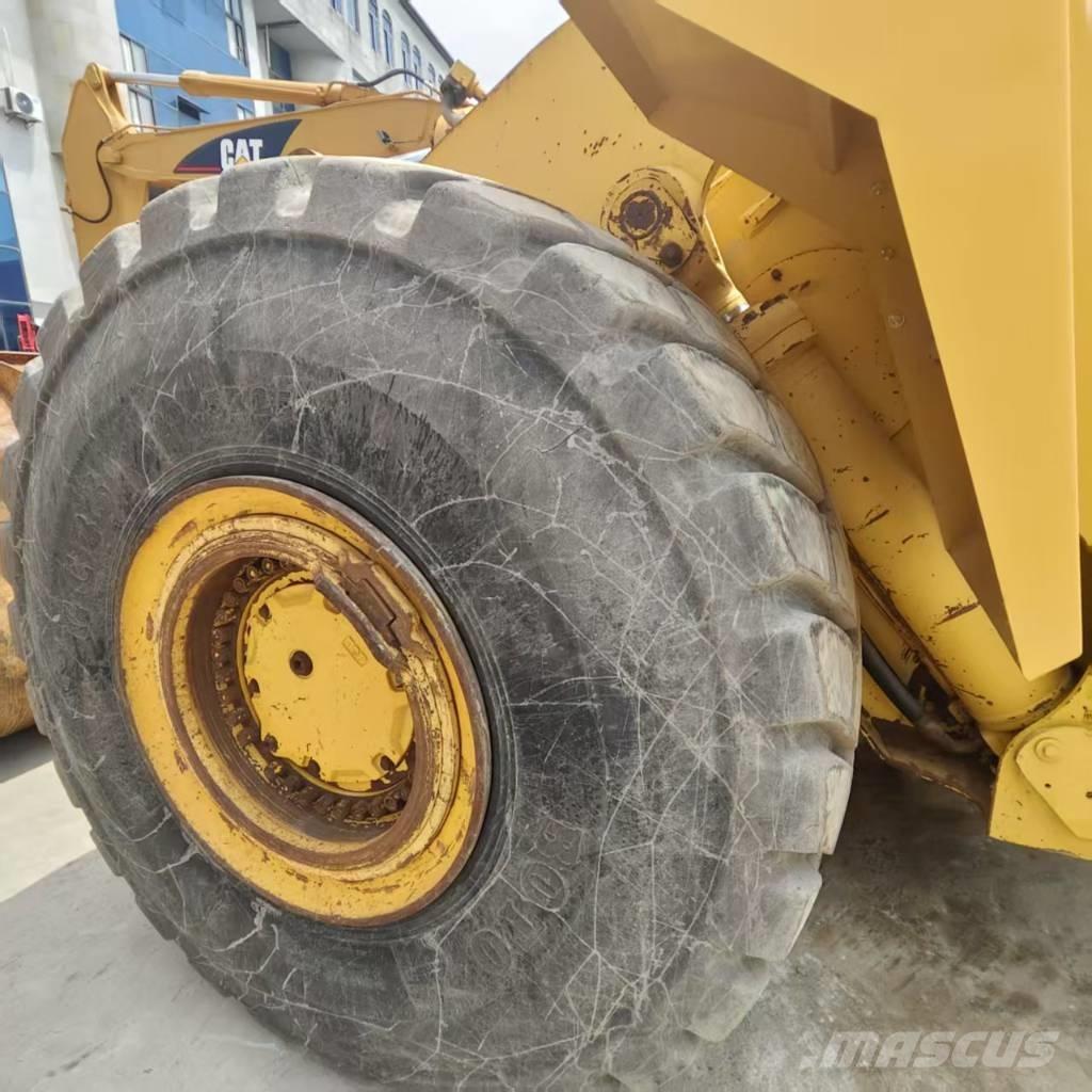 Komatsu WA 500-3 Incarcator pe pneuri