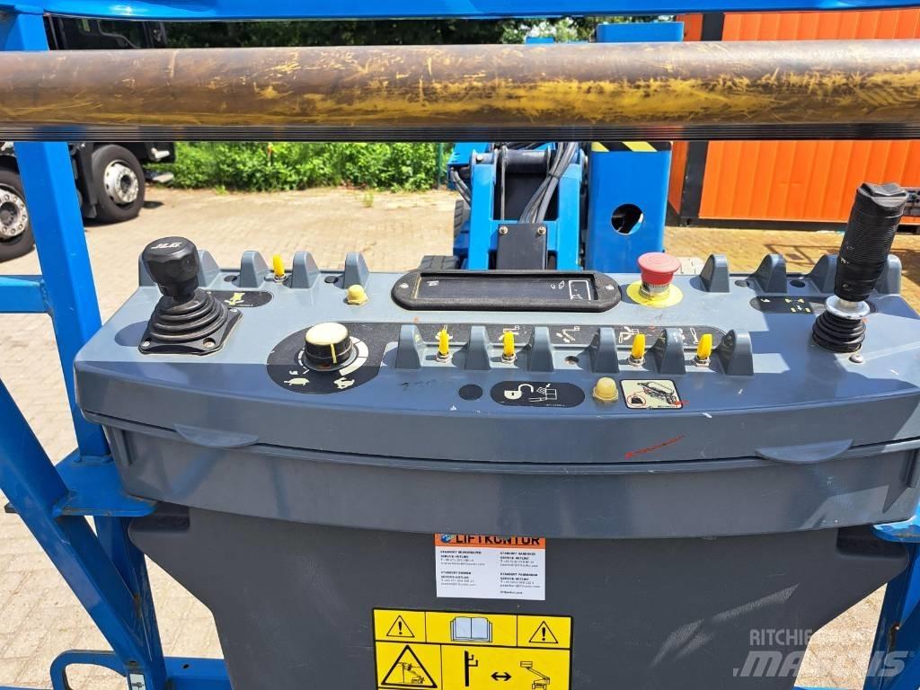 JLG E 450 AJ Nacele cu brat articulat