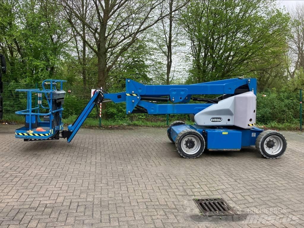 JLG E 450 AJ Nacele cu brat articulat