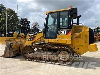CAT 953D Încarcatoare cu excavator