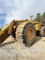 CAT 992 G Incarcator pe pneuri