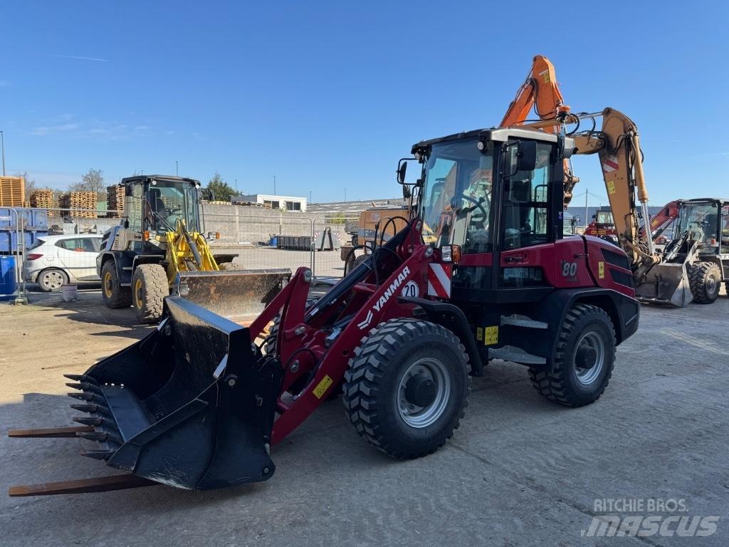 Yanmar V80 (02006) Incarcator pe pneuri