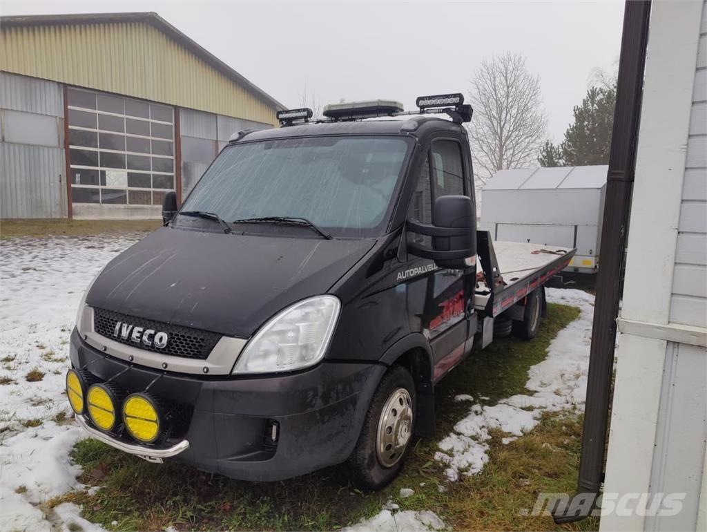 Iveco 35C13 4x2 Vehicule de recuperare
