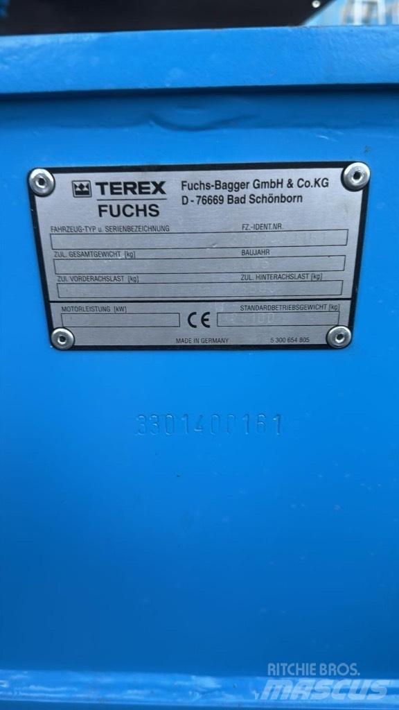 Fuchs MHL 434 Paleta de manipulare