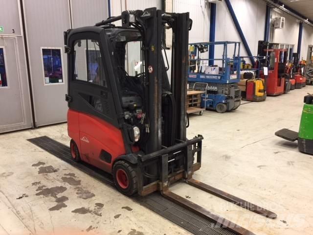 Linde E 20 PH - 02 Stivuitor electric