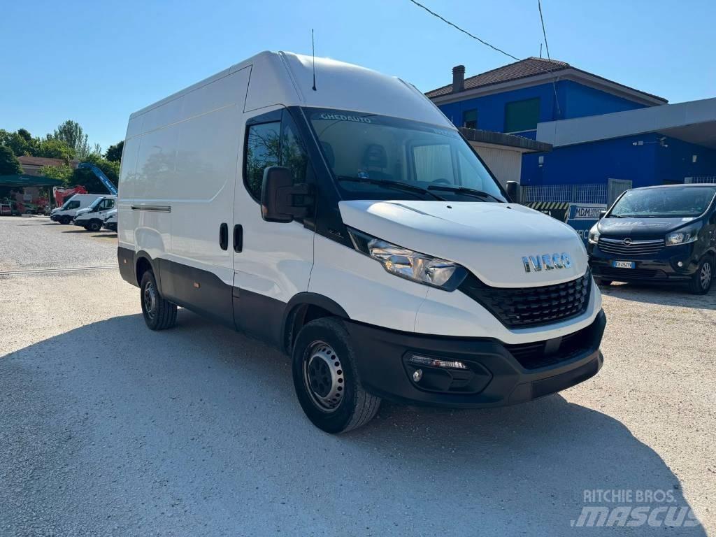 Iveco Daily 35s14 Utilitara