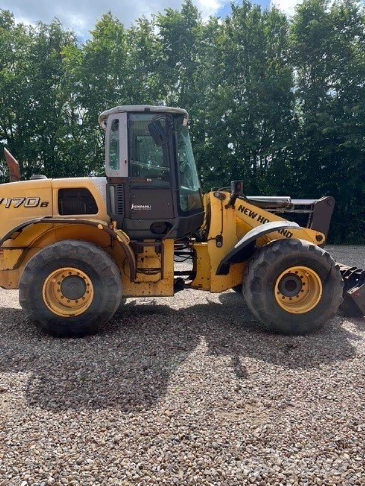 New Holland W170D Incarcator pe pneuri