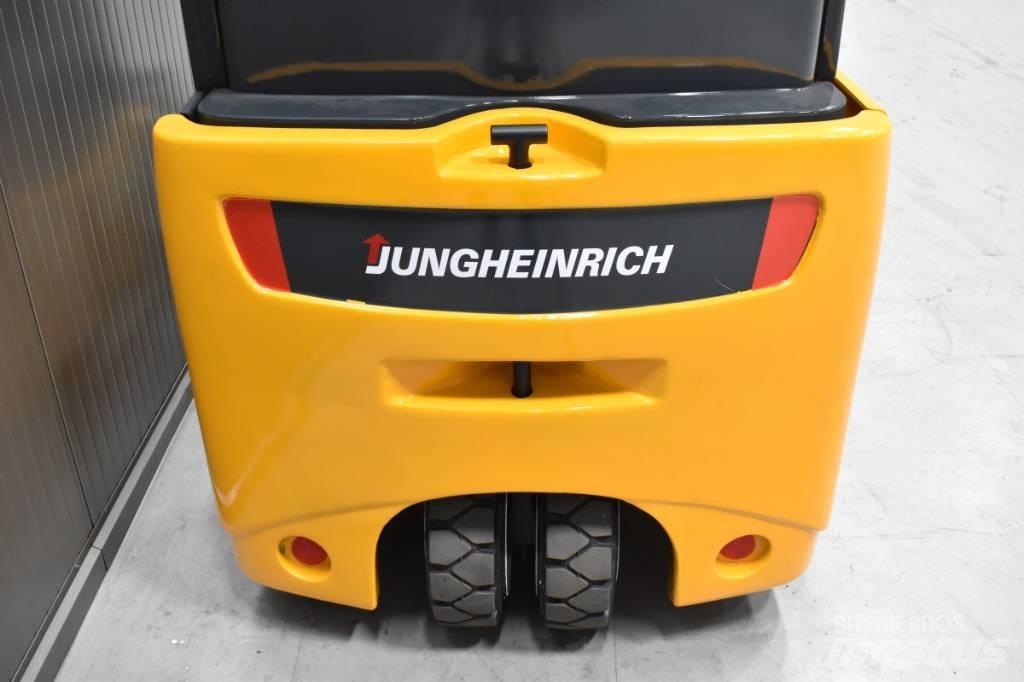 Jungheinrich EFG 220 Stivuitor electric