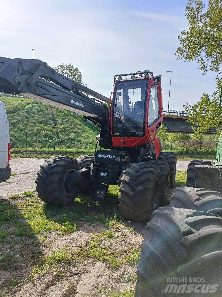 Komatsu 931 Combine forestiere
