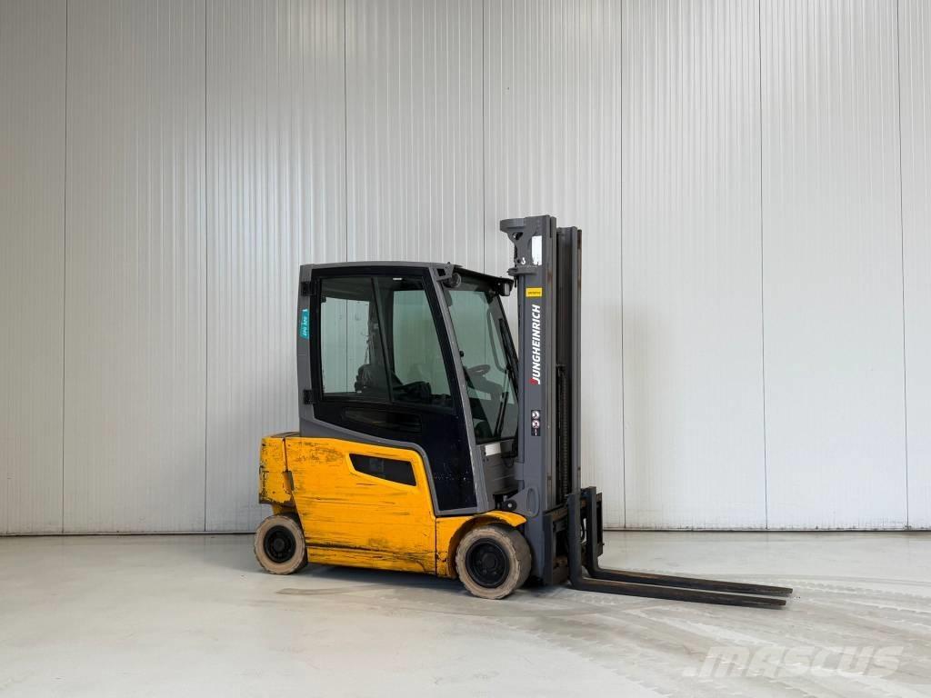 Jungheinrich EFG320 Stivuitor electric