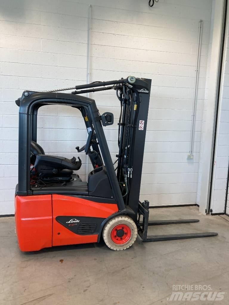 Linde E12/386 Stivuitor electric