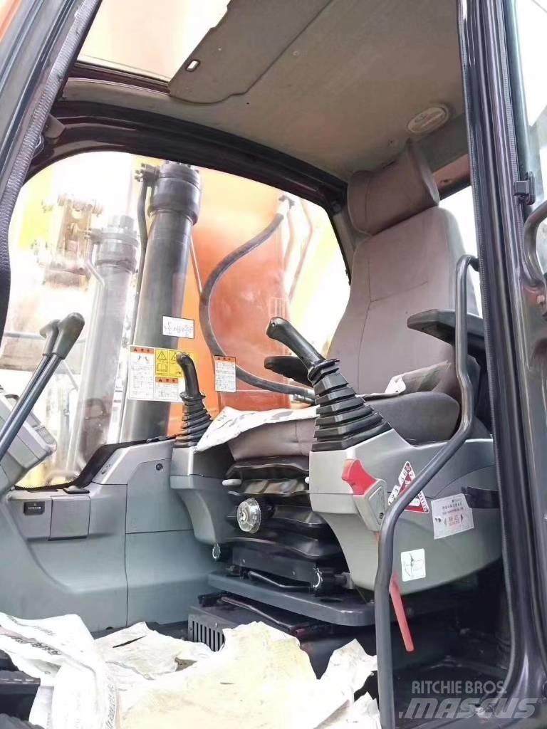 Doosan DX 225 LC Excavatoare pe șenile
