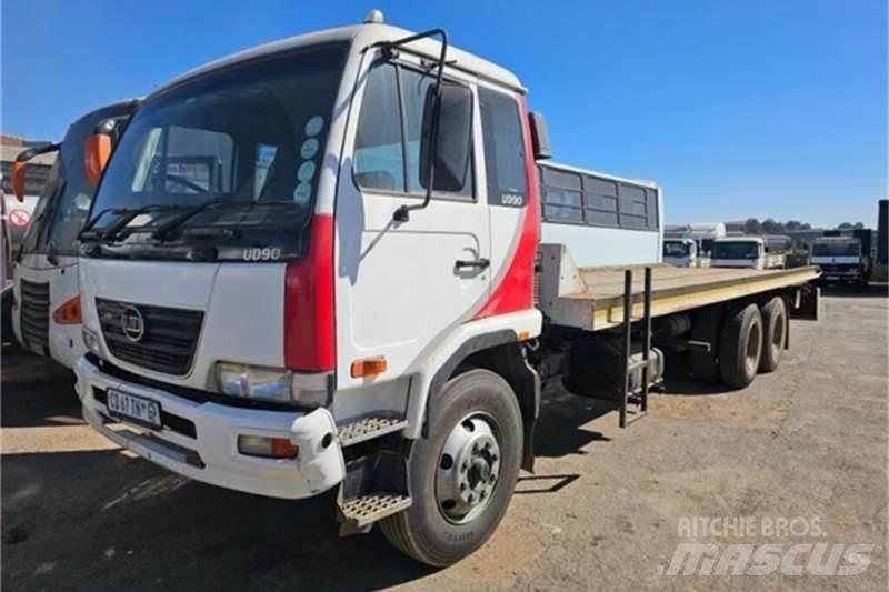 Nissan UD Altele