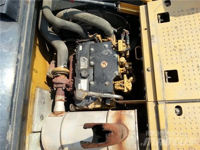 CAT 315 D Excavatoare pe șenile
