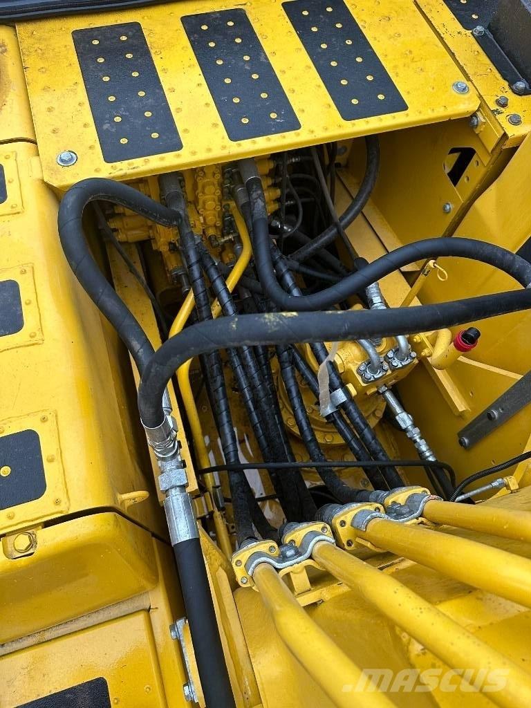 Komatsu PC 200-8 Excavatoare pe șenile

