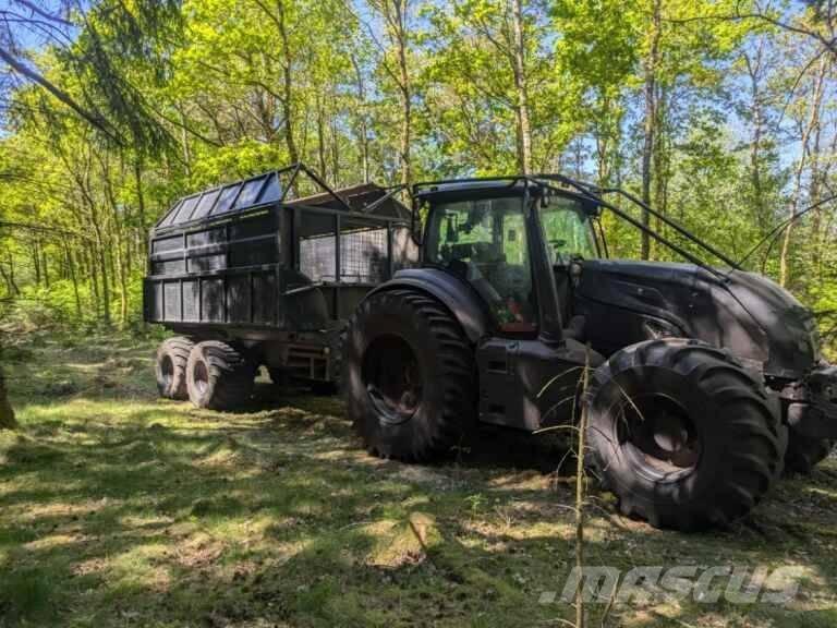Valtra T 234 Direct Tractoare