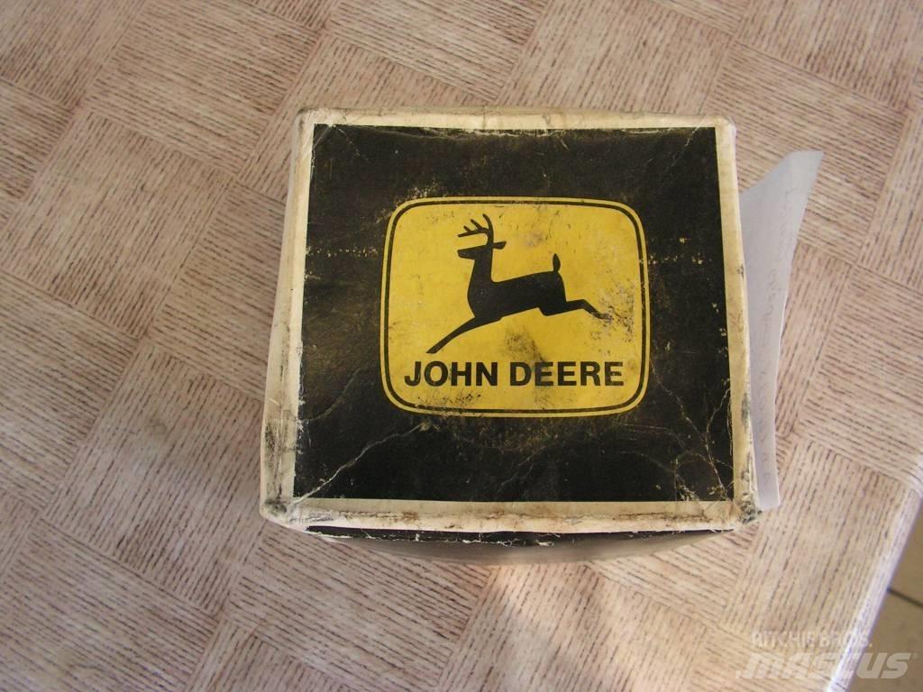 John Deere 1630 Grape cu disc