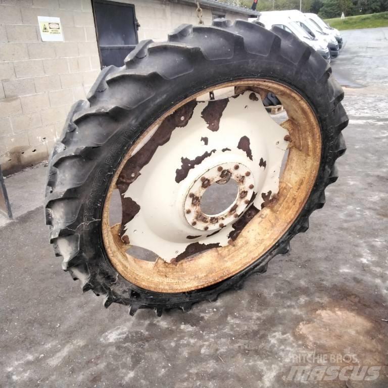 Taurus 9.5R44 Roti